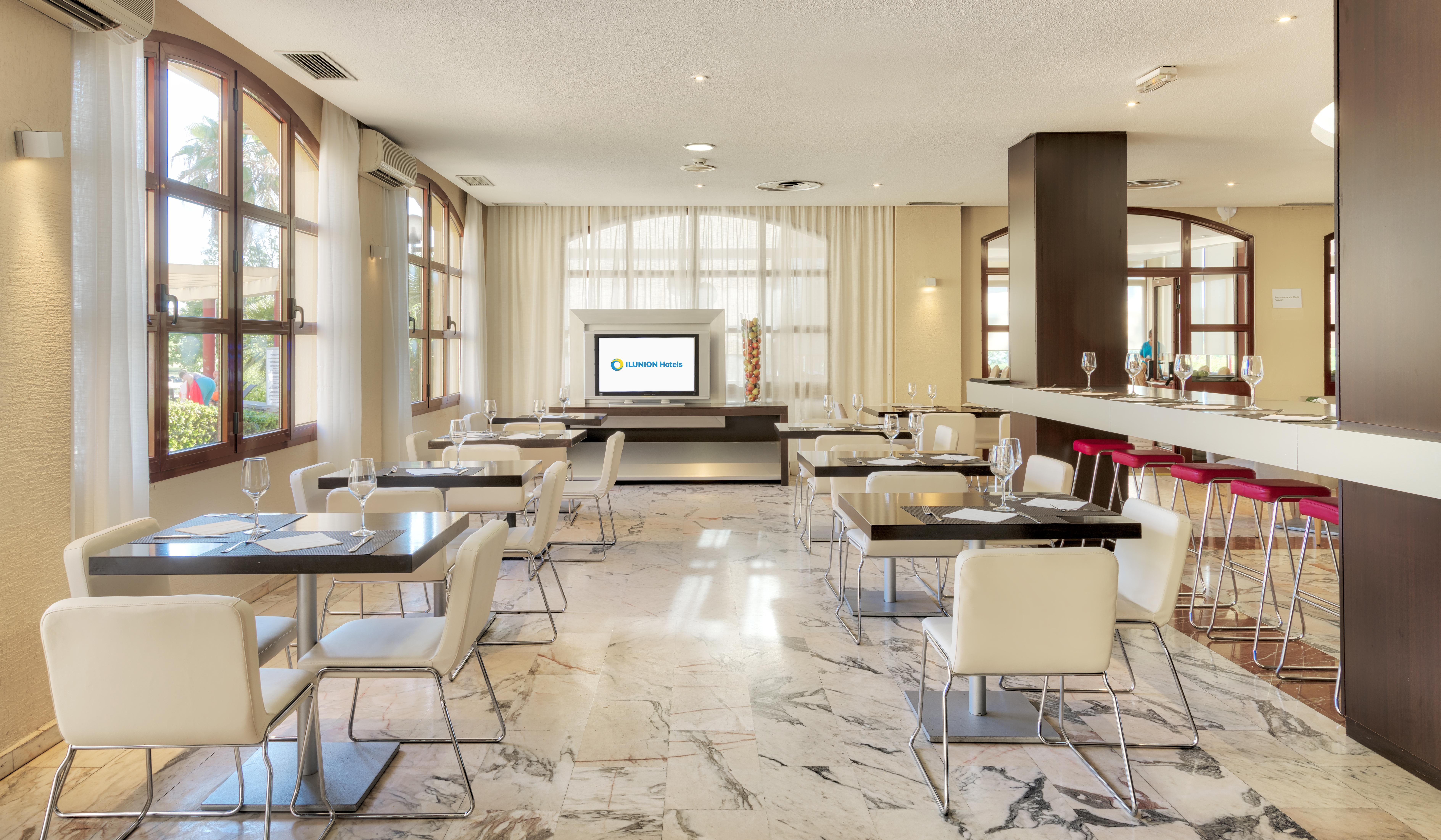 Ilunion Golf Badajoz Hotell Eksteriør bilde