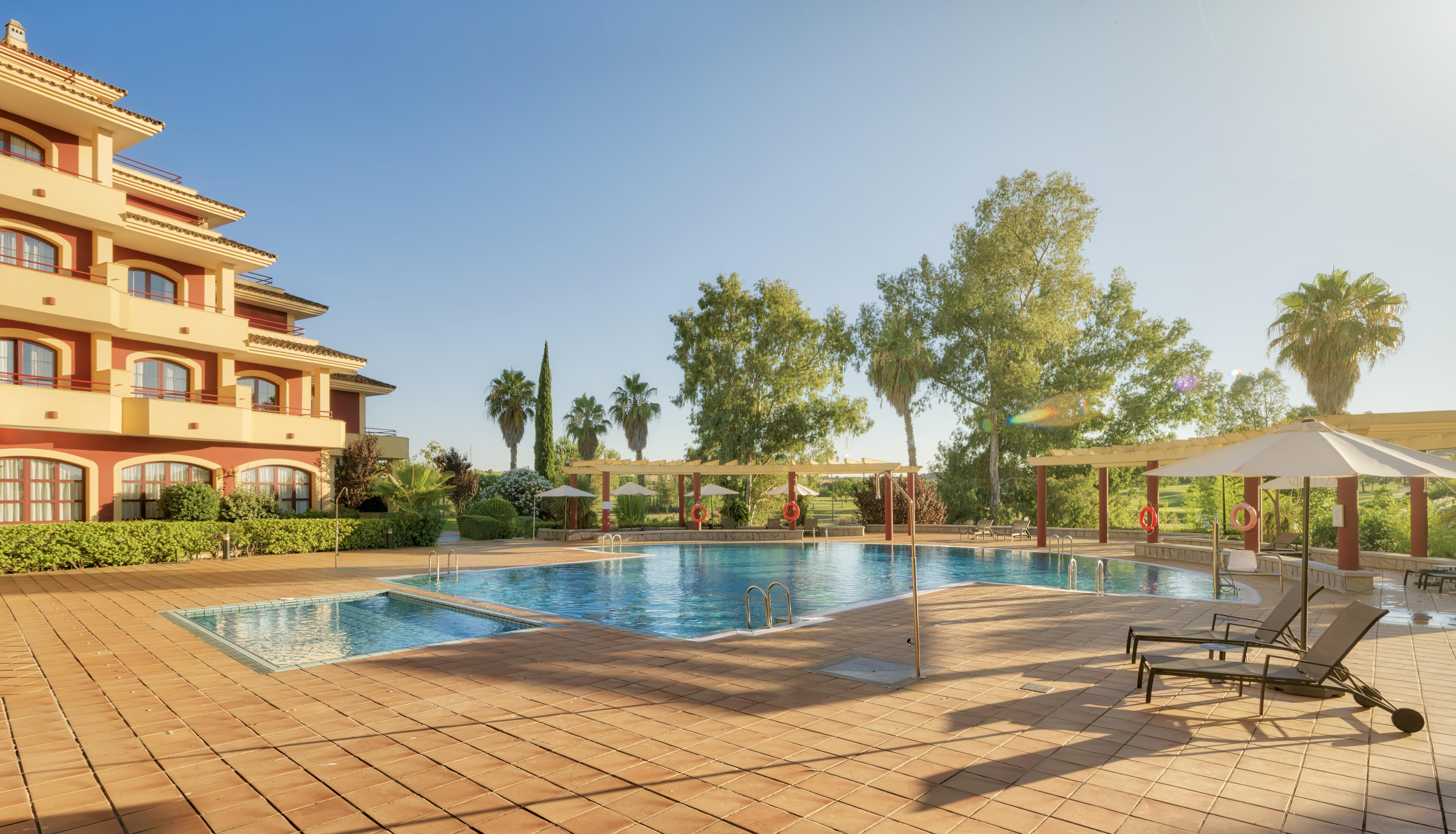 Ilunion Golf Badajoz Hotell Eksteriør bilde