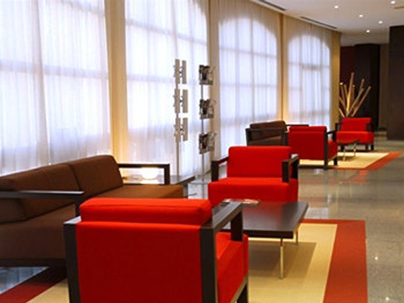 Ilunion Golf Badajoz Hotell Eksteriør bilde
