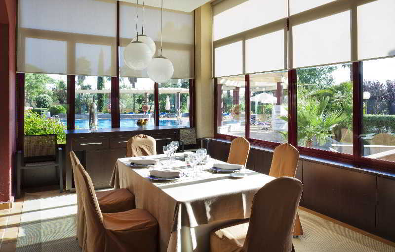Ilunion Golf Badajoz Hotell Eksteriør bilde